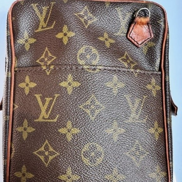 Louis Vuitton Monogram Danube Shoulder bag & Dust Bag - Authentic - Picture 5 of 15